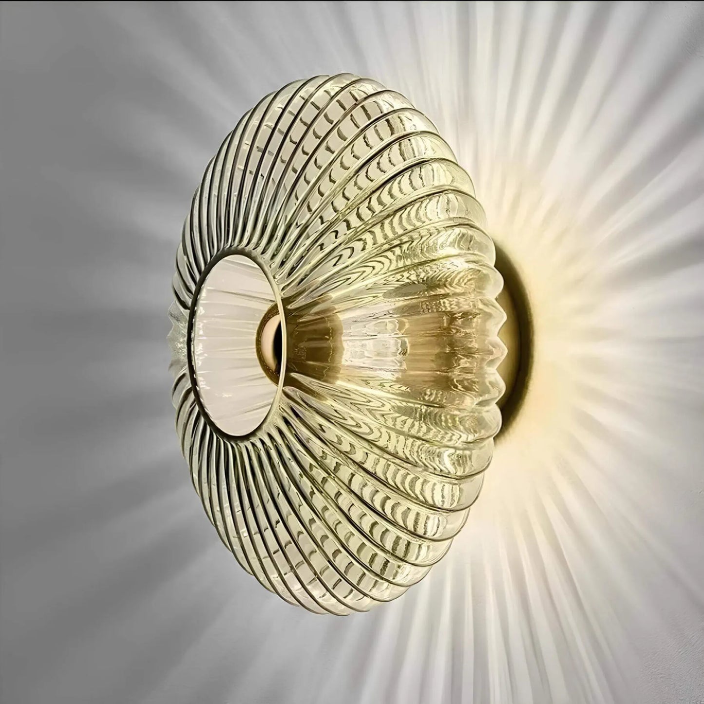 – Glas mit welligem Licht wandleuchte