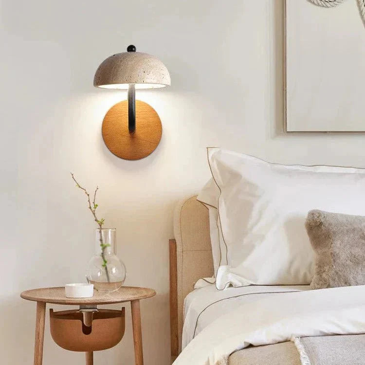 Frendorf | Bringen Sie Licht in Ihren Raum mit der Nordic Wandleuchte in Nussbaumholzfarben