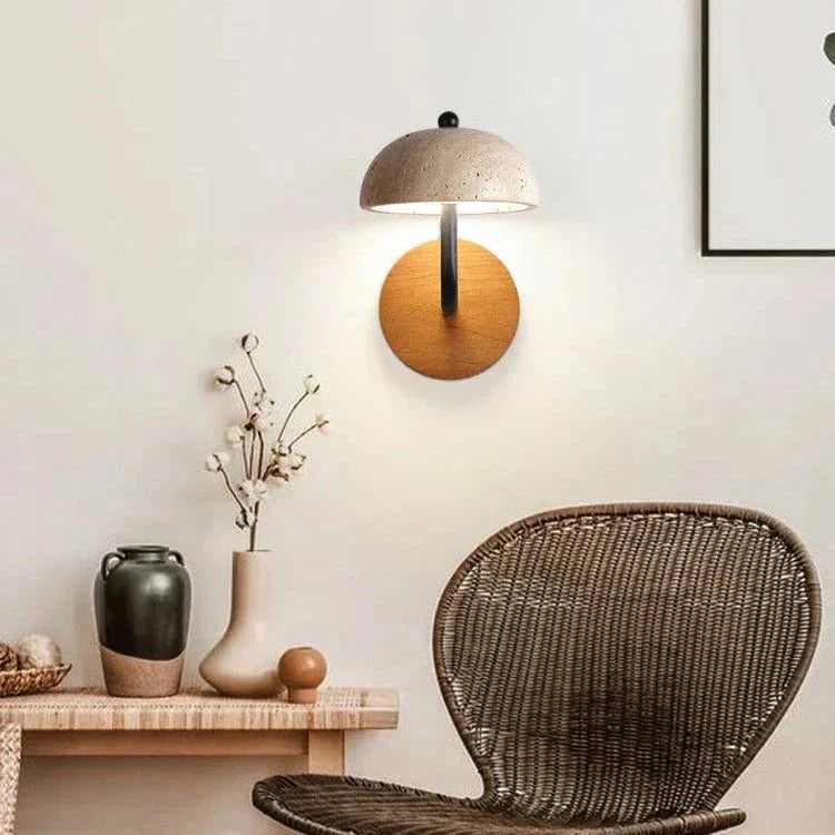 Frendorf | Bringen Sie Licht in Ihren Raum mit der Nordic Wandleuchte in Nussbaumholzfarben