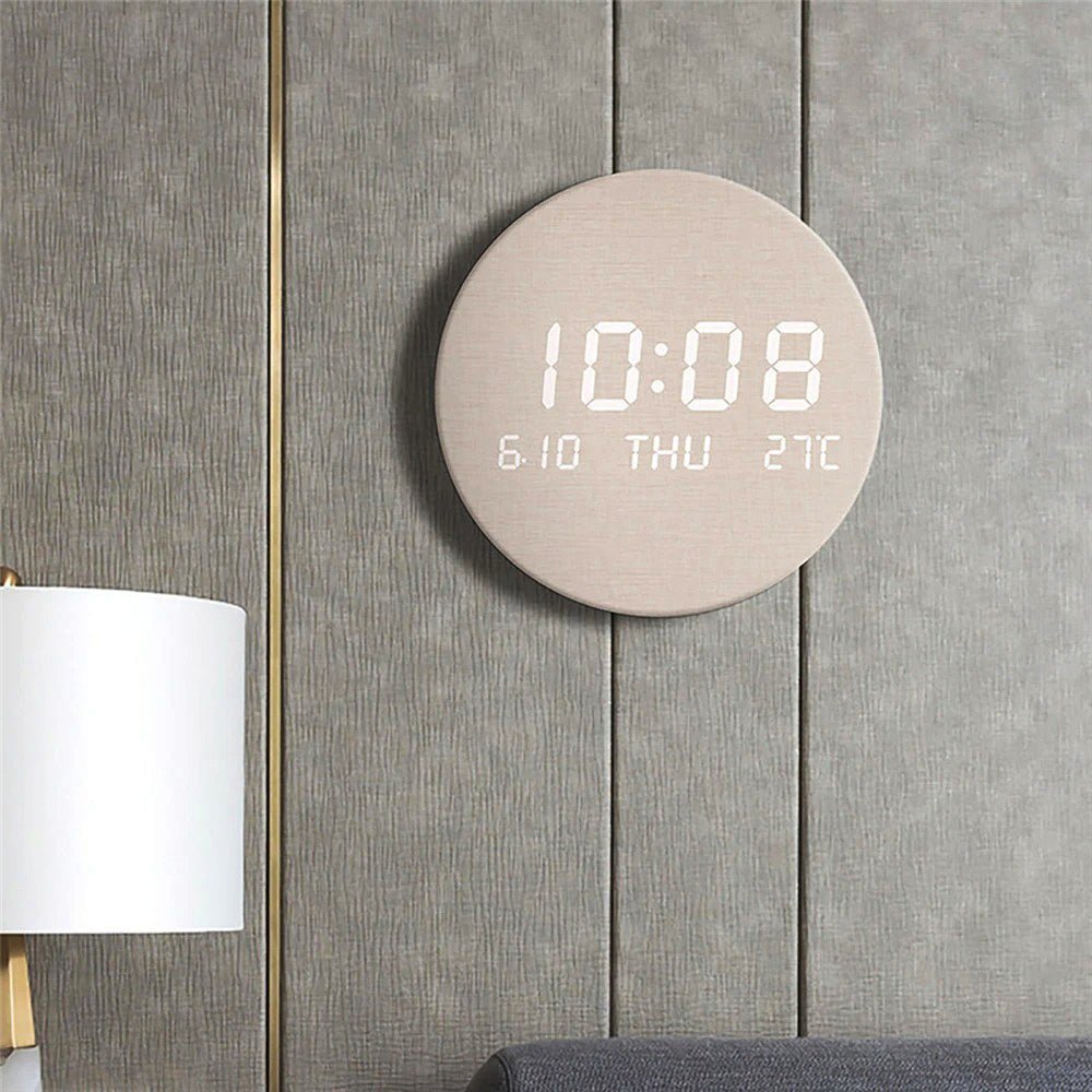 Frendorf | Svenna Digitale Wanduhr | Skandinavisches Minimalistisches Design