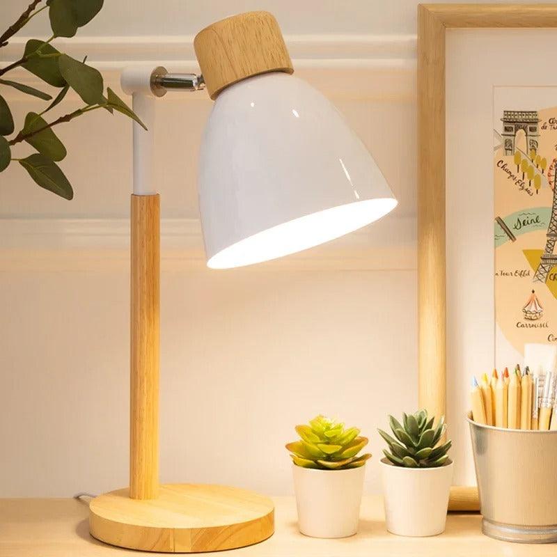 Nordische Tischlampe | Holz, Eisen