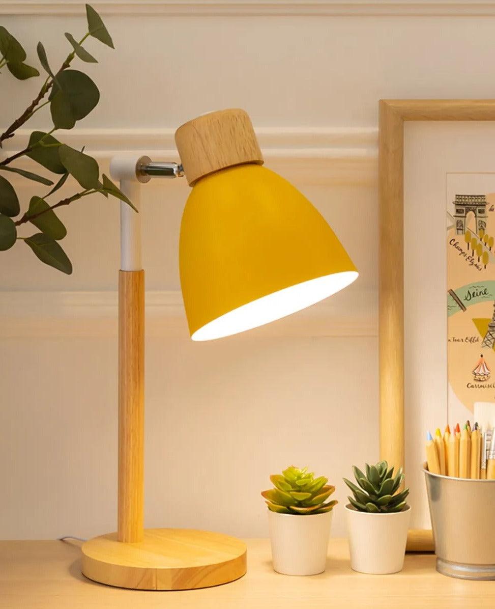 Nordische Tischlampe | Holz, Eisen