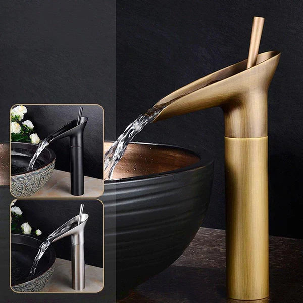 Frendorf | Vintage Retro Wasserhahn aus Antikem Messing