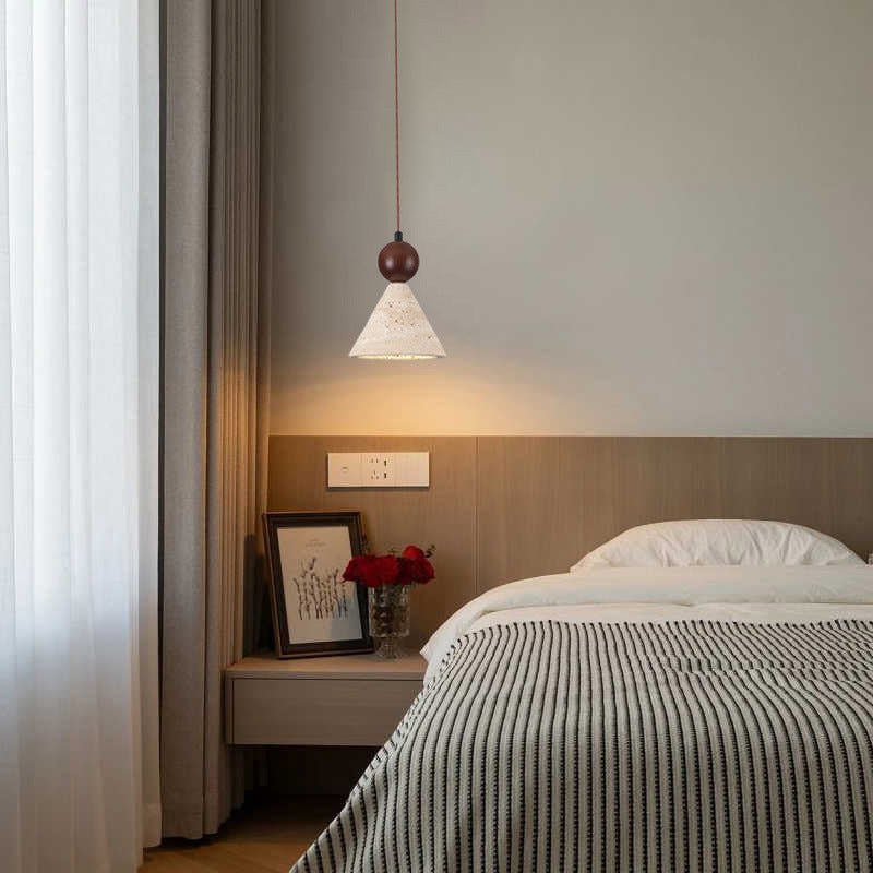 Frendorf | Beleuchten Sie Ihren Raum mit der eleganten Travertinsteinlampe