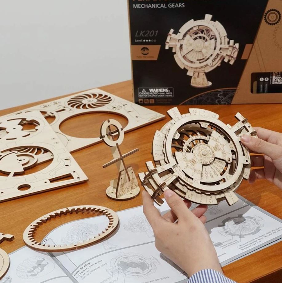 Frendorf | Ewiger Kalender Holzpuzzle