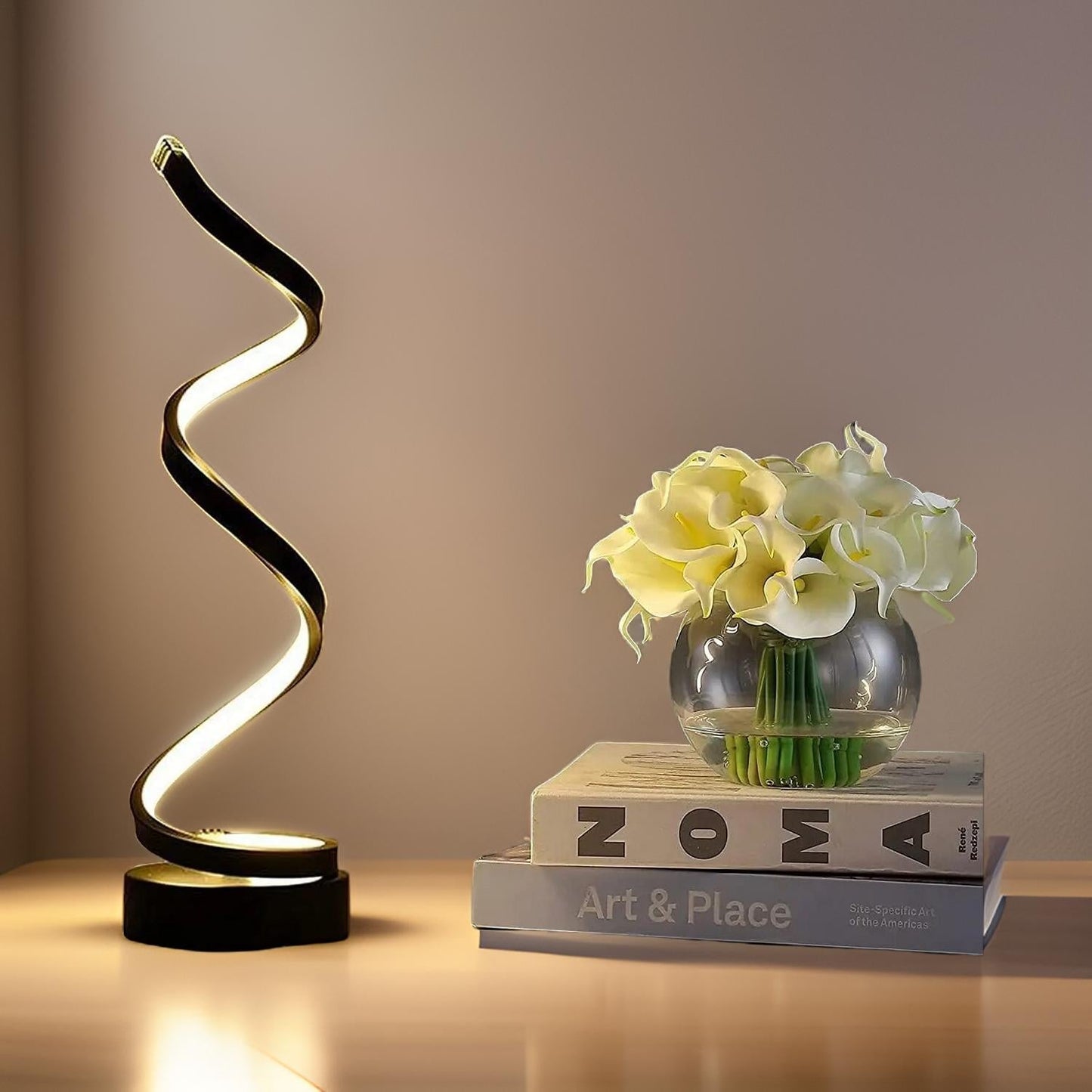 Moderne LED Tischlampe mit Touch-Steuerung und Warmlicht