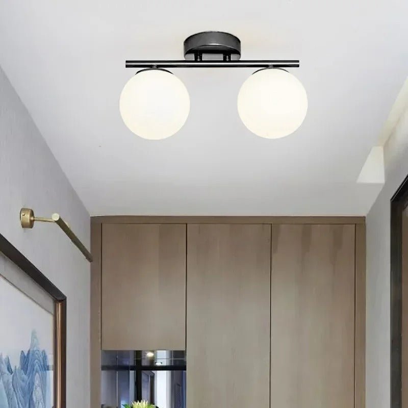 Frendorf | Stehlampe aus Glas, goldene Eleganz für Ihr warmes Interieur