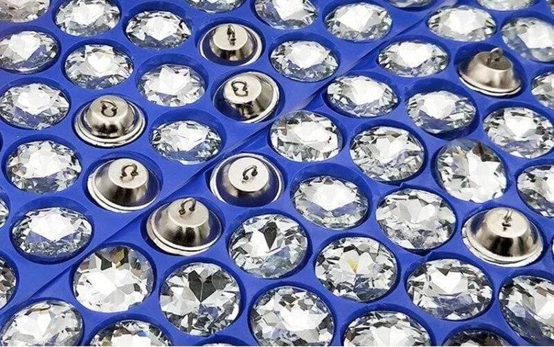50 pieces/lot High-quality crystal stone buttons Sewing buttons for sofa headboard shirt glass buttons for clothing 18/20/25/30mm