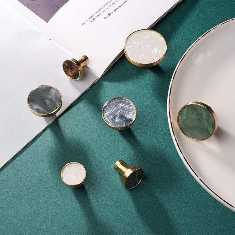 Messingmöbelgriffe Elegante Türknäufe und Griffe für Schränke Küchenschrank Schubladenleisten Wandhaken Muschelharz