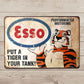 1 Stück, Esso Setze einen Tiger in deinen Tank, Clemson Metallblechschild, Wanddekoration Garagenzeichen 30,48 cm X 20,32 cm, Wanddeko, Szenendeko, Wohnkultur, Bar Dekor, Kaffeebar Dekor