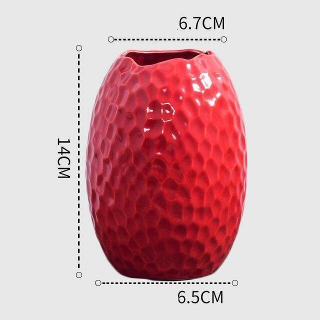 Frendorf | CrimsonFlow Geschwungene Rote Vase | Zeitloses Design | Dekoratives Highlight | Moderne Wohnkultur