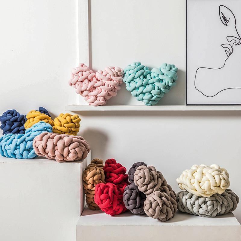 Frendorf | Valentinstag Herz Chunky Strickkissen