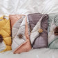 Frendorf | LeafNest Kuscheldecke im Blatt-Design | Weich & Vielseitig | Perfekt für Zuhause