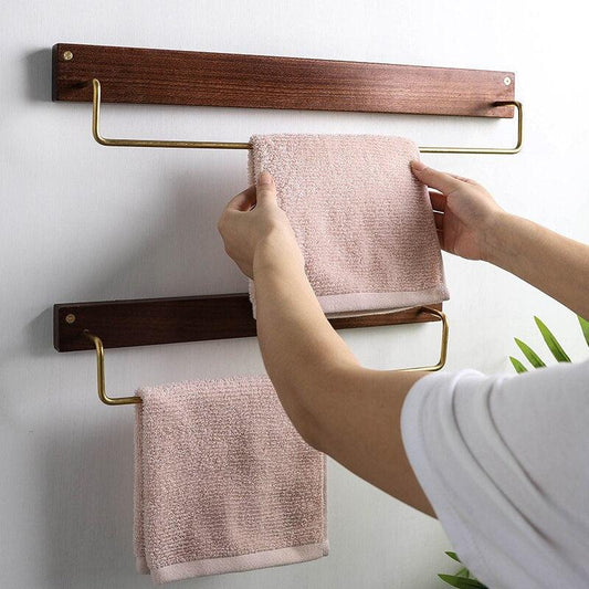 Frendorf | TowelTree Holz Handtuchständer | Minimalistisches Design | Platzsparender Handtuchhalter für Bad & Schlafzimmer