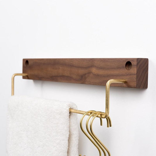 Frendorf | TowelTree Holz Handtuchständer | Minimalistisches Design | Platzsparender Handtuchhalter für Bad & Schlafzimmer