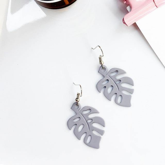Frendorf | NatureChic Monstera Ohrringe | Dangle Style | Zeitloser Schmuck