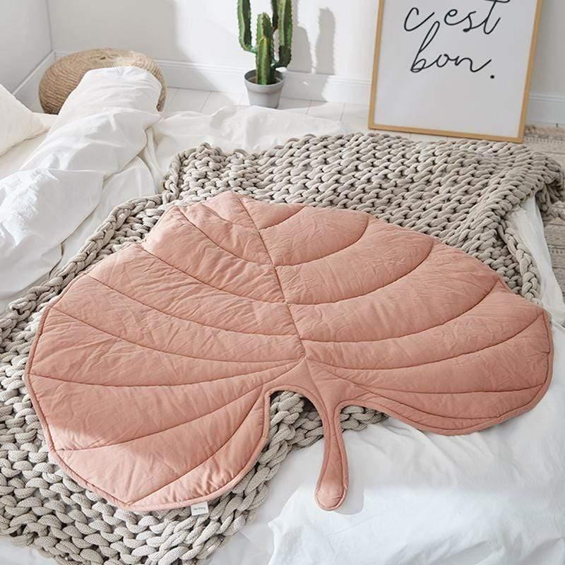 Frendorf | LeafNest Kuscheldecke im Blatt-Design | Weich & Vielseitig | Perfekt für Zuhause
