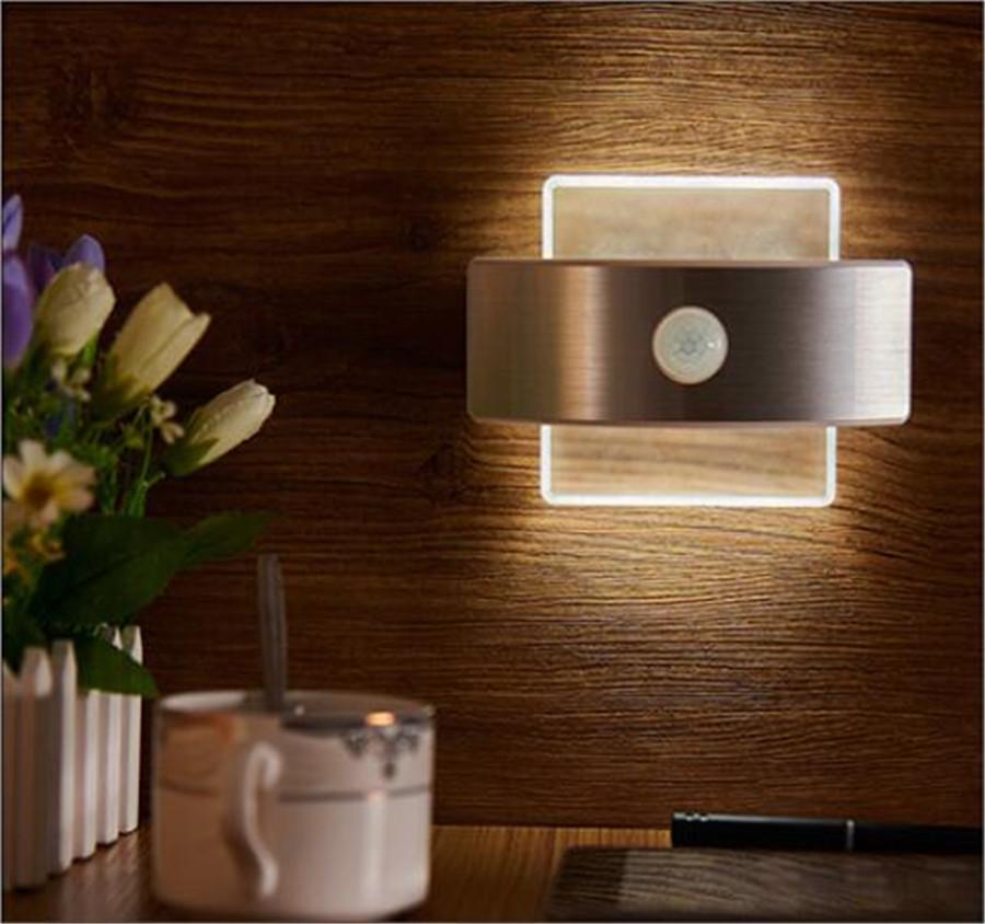 Frendorf | LumaSense Bewegungsmelder Wandlampe | LED Beleuchtung | Wiederaufladbar & Batteriebetrieben | Modernes Design