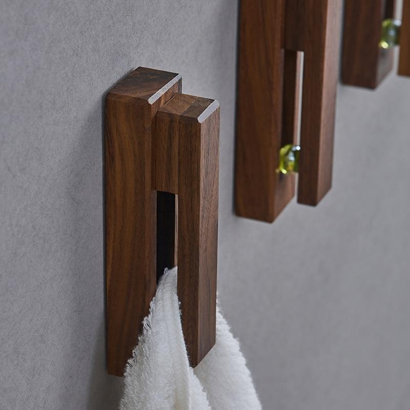 Nordische Holzhandtuchhalter für das Badezimmer