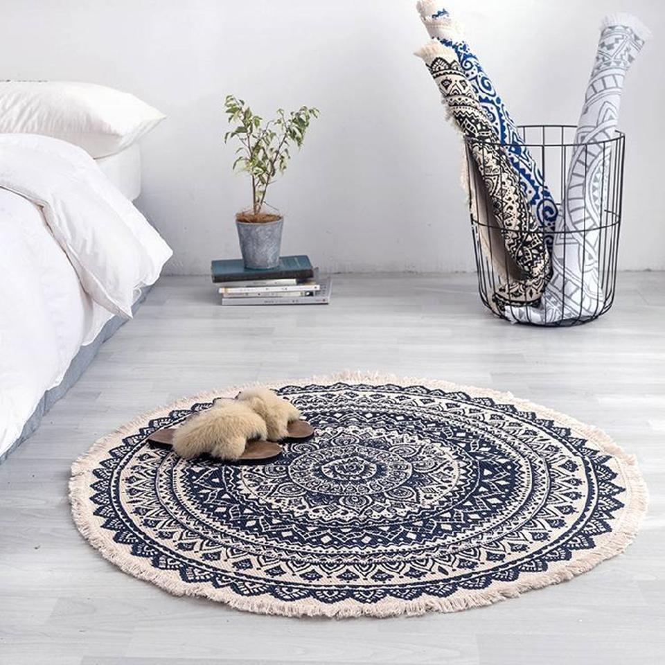 Marokkanischer Boho-Teppich mit Quasten