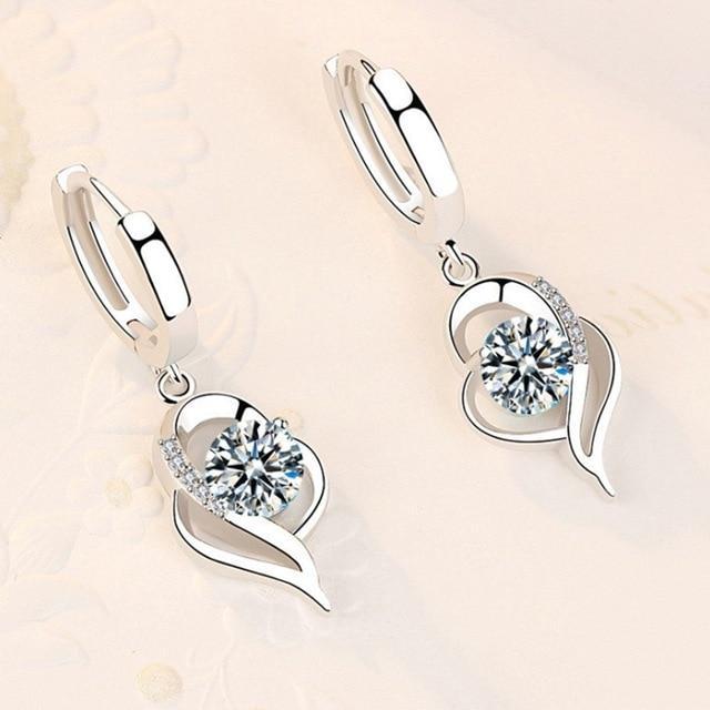 Frendorf | Verzaubernde Silber Ohrringe mit Strahlenden Zirkonia Blumen - Amelina Kollektion