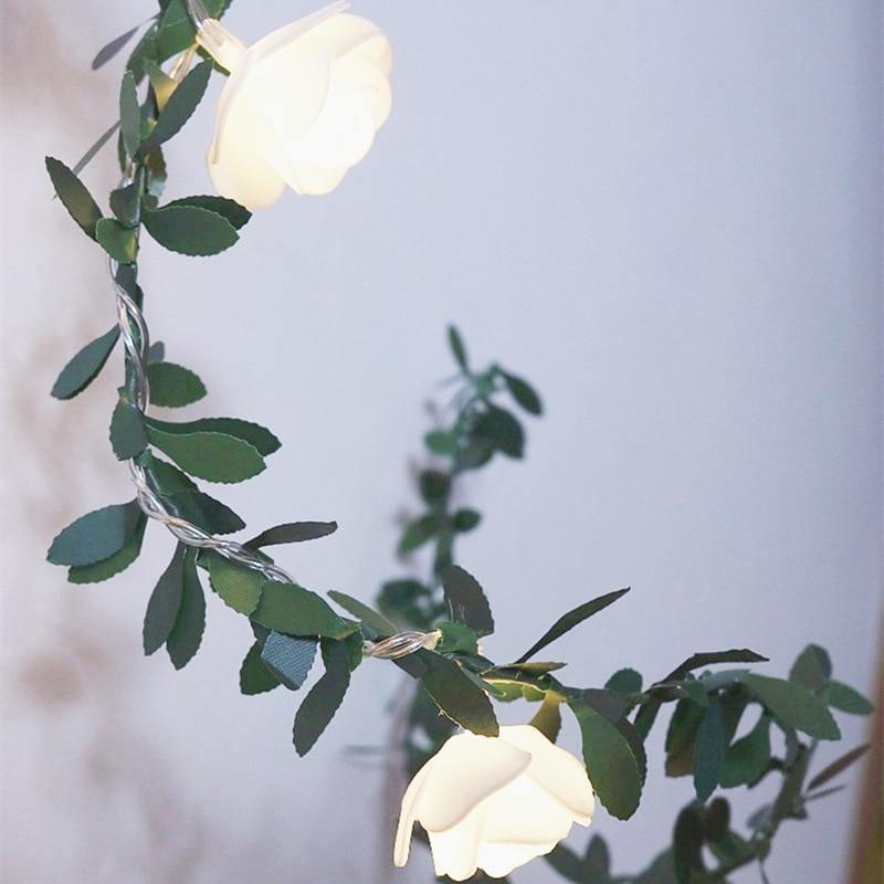 Frendorf | RoseGlow LED Lichterkette mit Rosenranken | Romantische Dekoration | Für Zuhause & Feste
