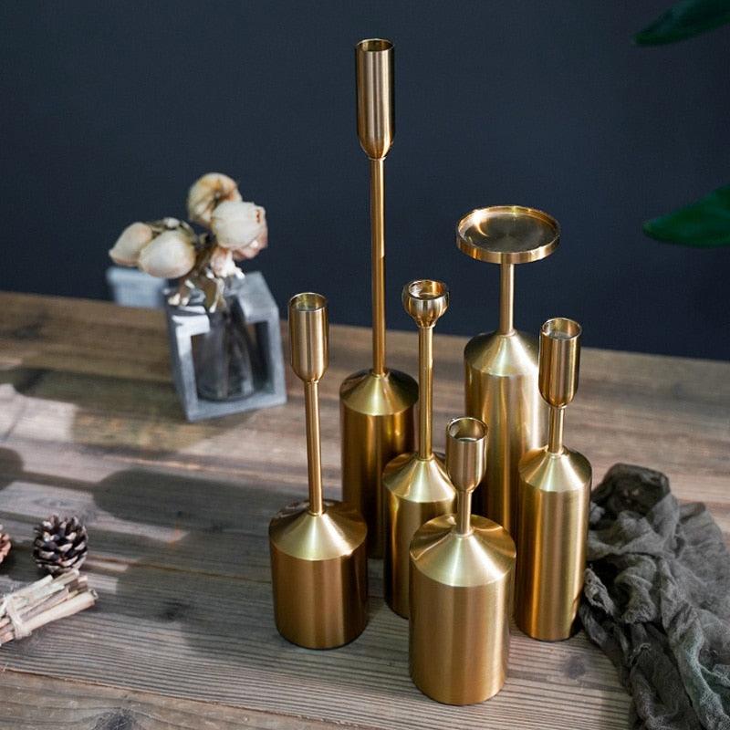 Frendorf | Aurélia Goldene Kerzenständer | Elegante Deko | Für Wohnzimmer, Esstisch & Festliche Anlässe | In Verschiedenen Stilen