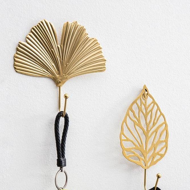 Frendorf | LeafLuxe Metall Wandhaken im Blätterdesign | Elegantes & Funktionales Dekor | In Gold & Blau erhältlich