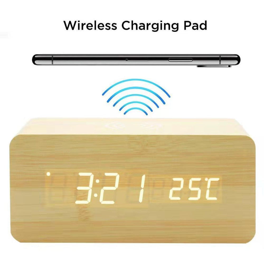 Moderner Holz-Wireless-Lade-Wecker