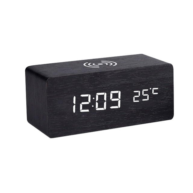 Moderner Holz-Wireless-Lade-Wecker
