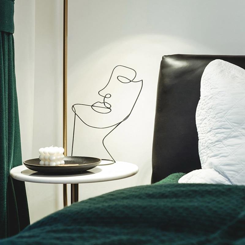 Frendorf | ArtLine Eisen Silhouette Deko | Zeitgenössische Kunst für Ihr Zuhause | Abstrakte Eleganz