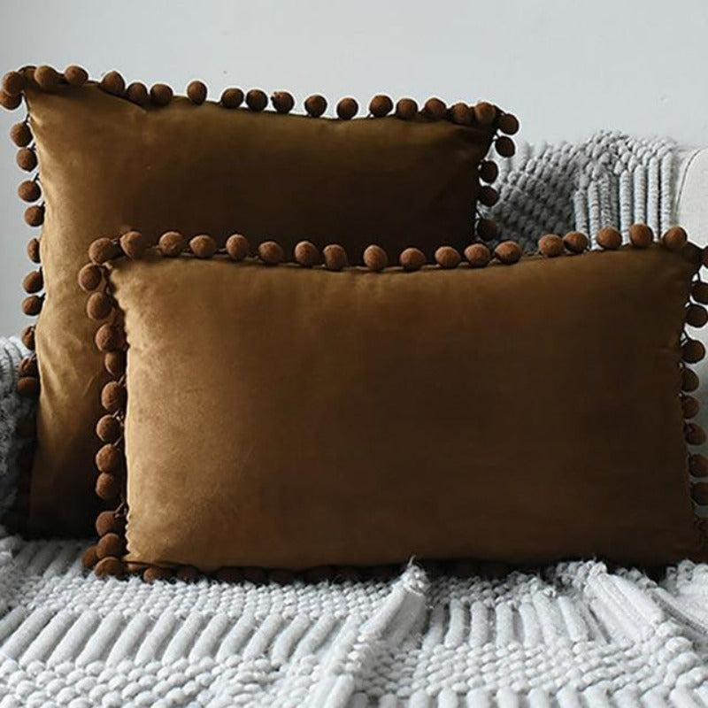 Der Luxe Pom Pom Samtkissenbezug