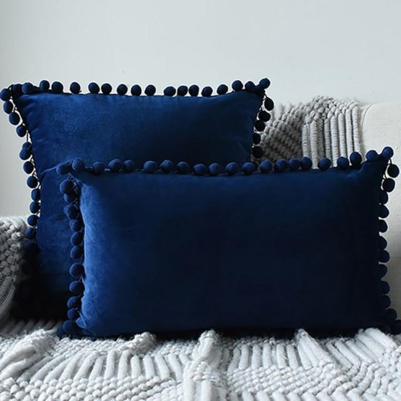 Der Luxe Pom Pom Samtkissenbezug