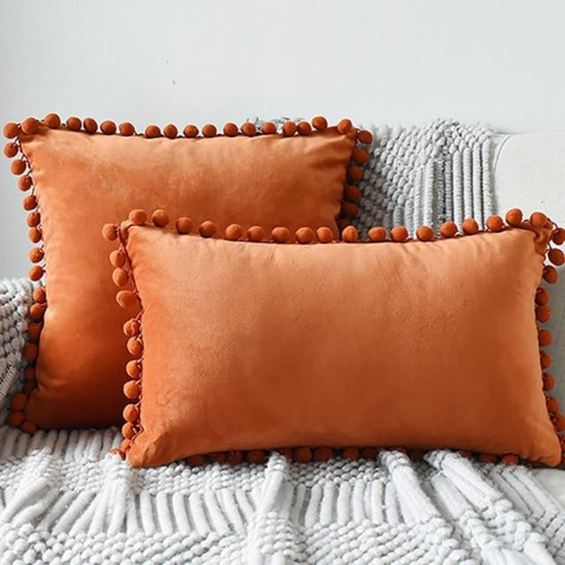 Der Luxe Pom Pom Samtkissenbezug