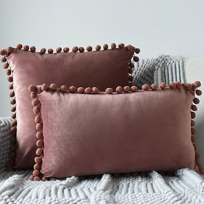 Der Luxe Pom Pom Samtkissenbezug