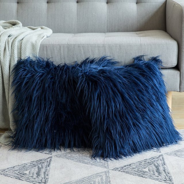 Frendorf | PlushFrost Weiches Kunstfell Kissenbezug | Flauschige Dekoration | Luxus-Kissenbezug für Sofa & Bett