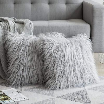 Frendorf | PlushFrost Weiches Kunstfell Kissenbezug | Flauschige Dekoration | Luxus-Kissenbezug für Sofa & Bett
