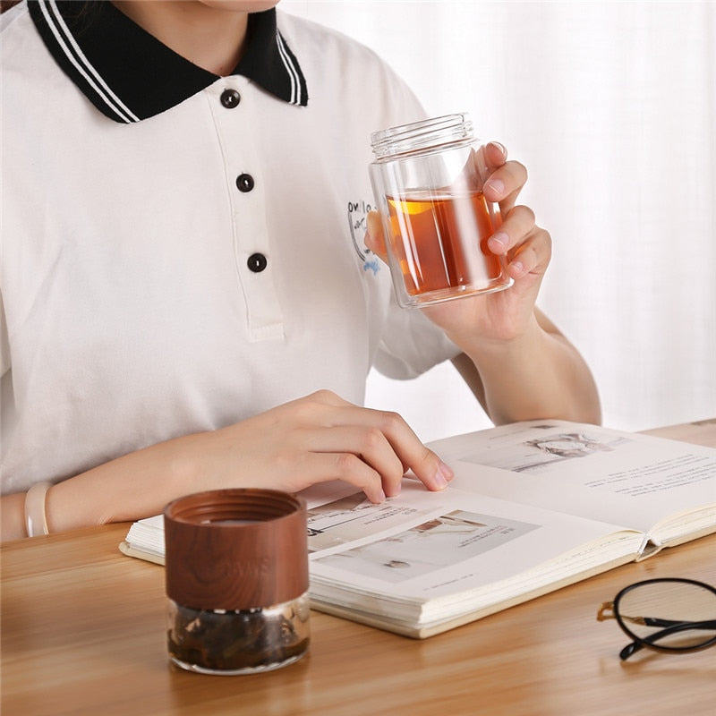 Einfach tragbarer Glas-Teefilter