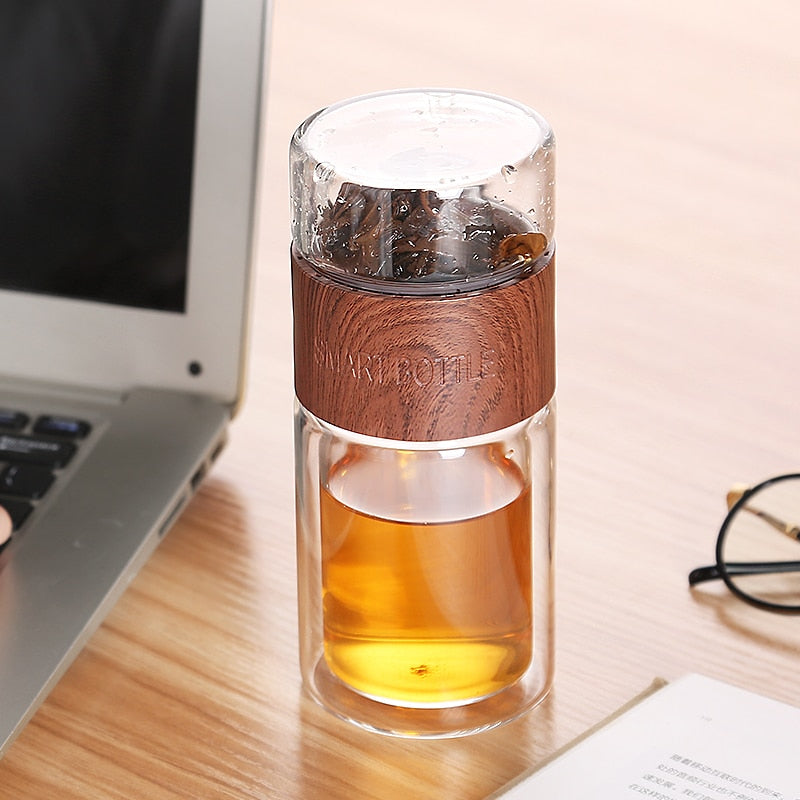 Einfach tragbarer Glas-Teefilter
