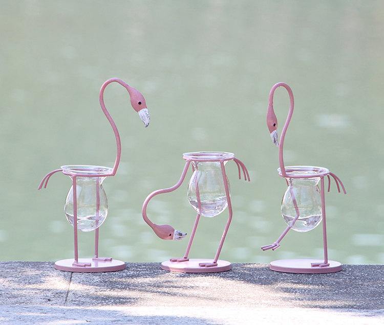 Frendorf | FlamigoBloom Tropische Deko-Vase | Zimmerpflanzengefäß | Stilvolle Glasvase mit Flamingo-Design