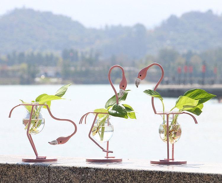 Frendorf | FlamigoBloom Tropische Deko-Vase | Zimmerpflanzengefäß | Stilvolle Glasvase mit Flamingo-Design