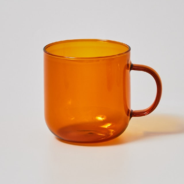 Bunter Glasbecher