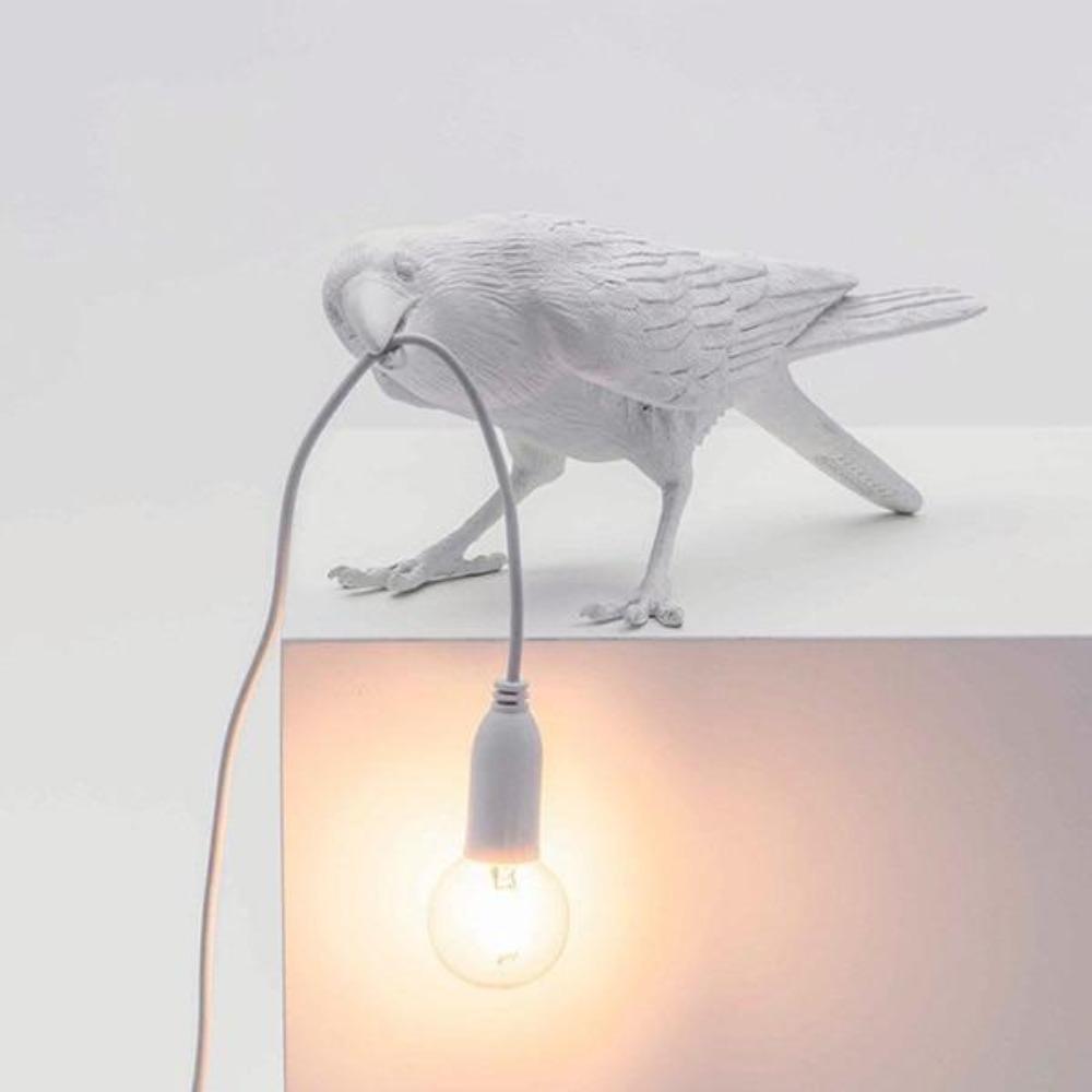 RoyaleGlow Nordic Crow Bird Lamp - Einzigartige Wandlampe