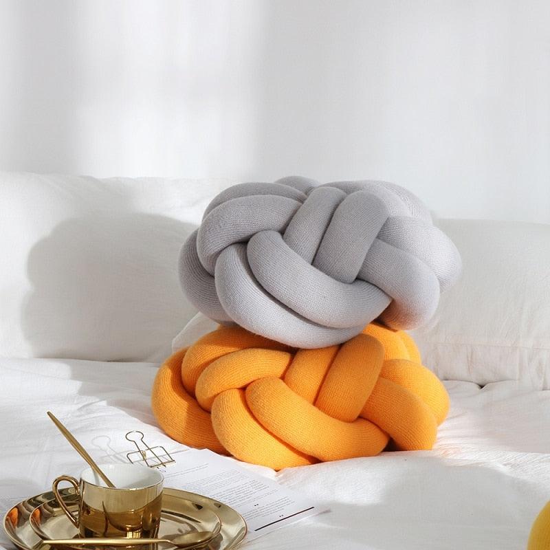 Frendorf | Knotta Twist Baumwoll Kissen | Dekoratives Knotenkissen | Weich & Stylisch | Für Wohnzimmer & Schlafzimmer