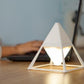 Frendorf | LumiPyramid Touch LED Lampe | Dimmbare Beleuchtung | Stilvolle Diamant-Optik | Perfekt für Zuhause & Büro