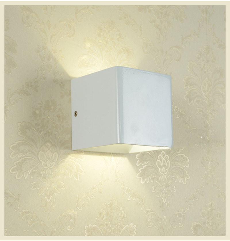 Frendorf | LumiBloc LED Wandlampe | Up & Down Licht | Modernes Würfel-Design | Holz & Farbvarianten