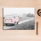 Pink Seascape Bus Healing Girl - Leinwand Wandkunst Malerei