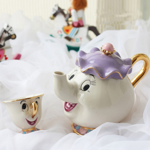 Limitierte Cartoon Die Schöne und das Biest Bone China Tasse Teeset Mrs Potts und Chips Teekanne Kaffeetassen Set