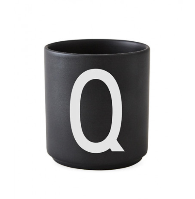 Frendorf | Personalisierter A-Z Becher Porzellan klassisch von Design Letters!