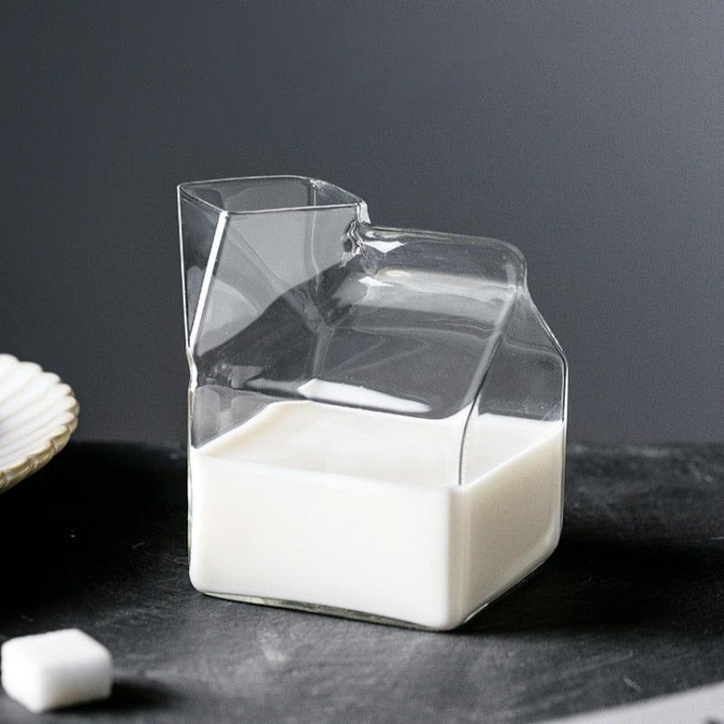 Frendorf | Quad Base Cup - Milchcarton-Stil Krug